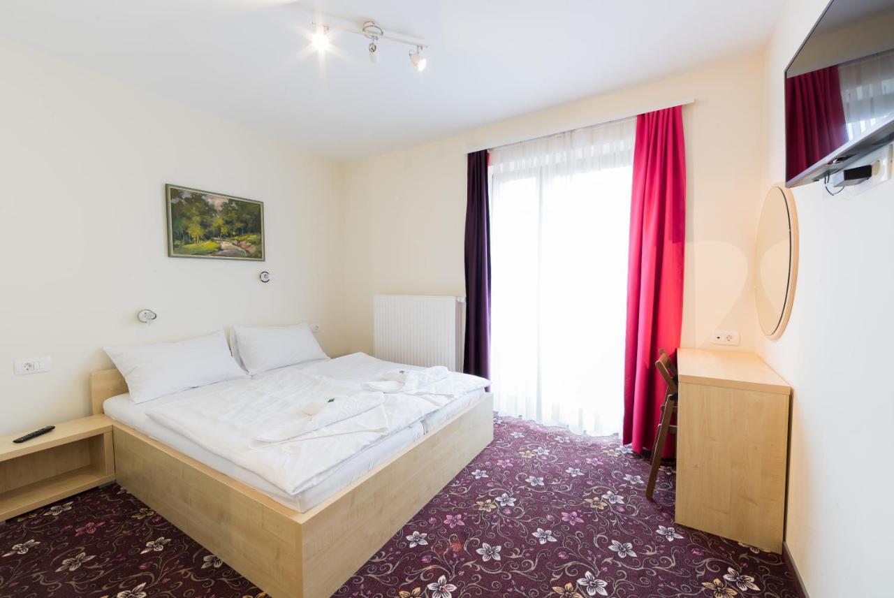 Zgornja Loznica Hotel Jakec Trije Kralji Na Pohorju מראה חיצוני תמונה
